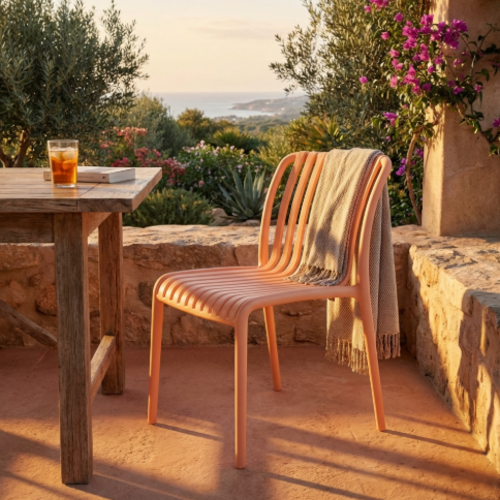 כיסא פלסטיק  ללא ידיות  דגם קליקו  קומפורט - צבע אפרסק