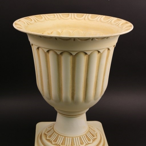 עציץ פלסטי דגם רומי