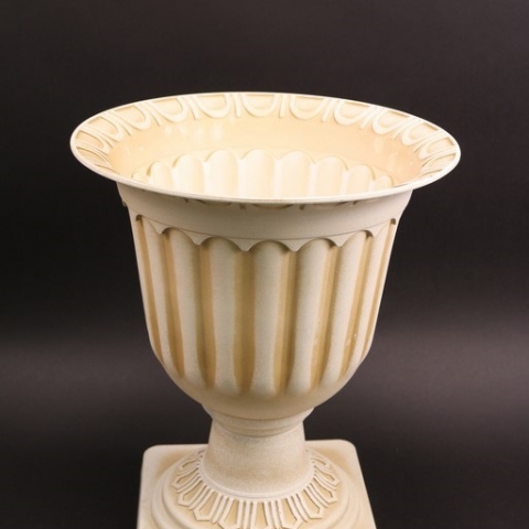 עציץ פלסטי דגם רומי